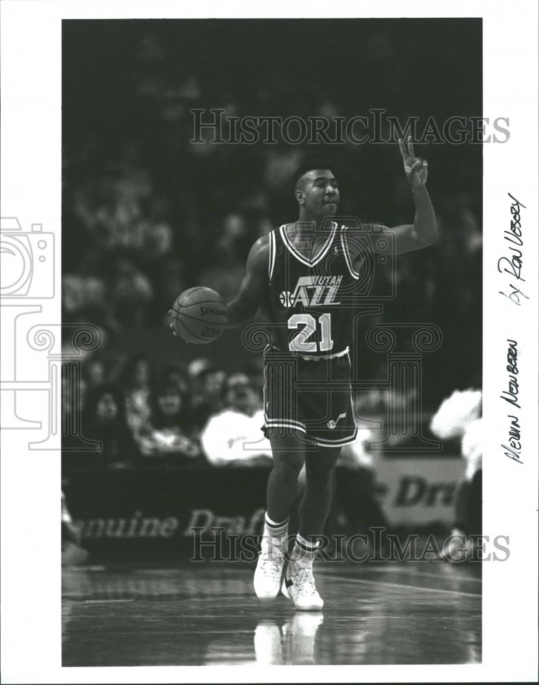 1990 Press Photo Norm Nisbon Basket Ball Player - RRQ28411 - Historic Images