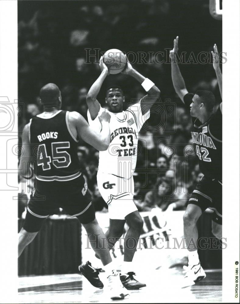 1991 Press Photo Iuano Neubill Basketball Player - RRQ28413 - Historic Images