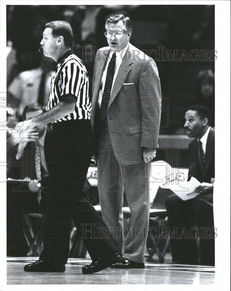 Press Photo Steve Newton American Basketball Coach - RRQ28469 - Historic Images