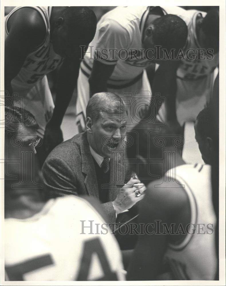 1987 Press Photo Mike Newell Arkansas Coach - RRQ28701 - Historic Images