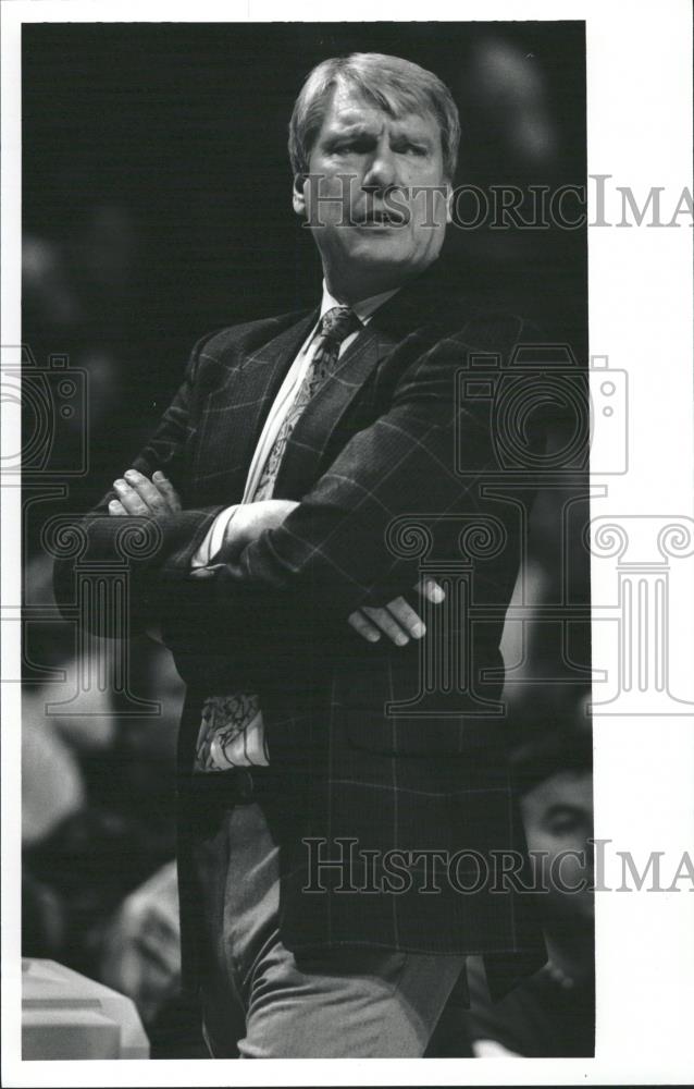 1990 Press Photo Golden State Warriors Coach Sideline - RRQ28993 - Historic Images