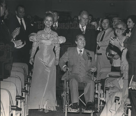1983 Press Photo Governor and Mrs. George C. Wallace at Inaugural Concert - Historic Images