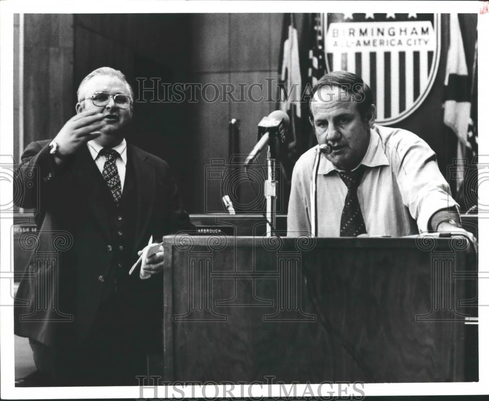 Press Photo Alabama Governor Fob James with Other in Birmingham, Alabama - Historic Images