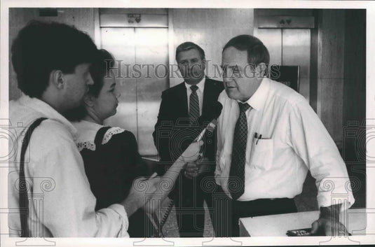 1990 Press Photo Former Alabama Governor Fob James running for Re-Election - Historic Images