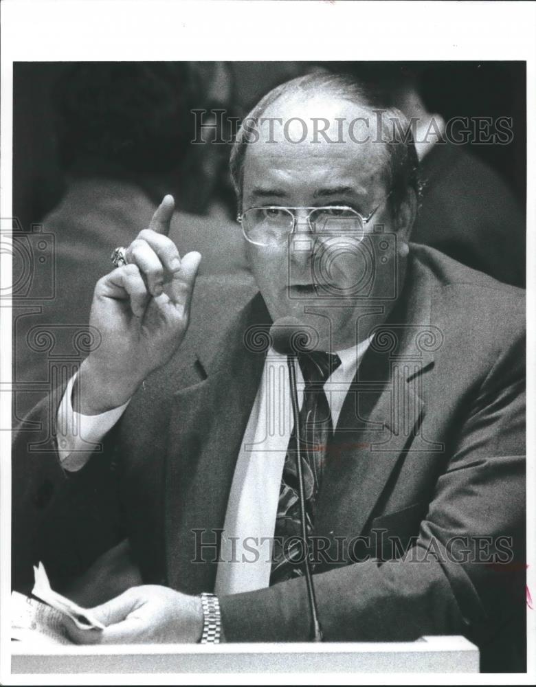 1992 Press Photo Representative Nathan Mathis, Democrat of Slocomb, speaks - Historic Images
