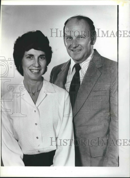 1981 Press Photo Educaors Phyllis and John D. McCrorie in Washington, D.D. - Historic Images