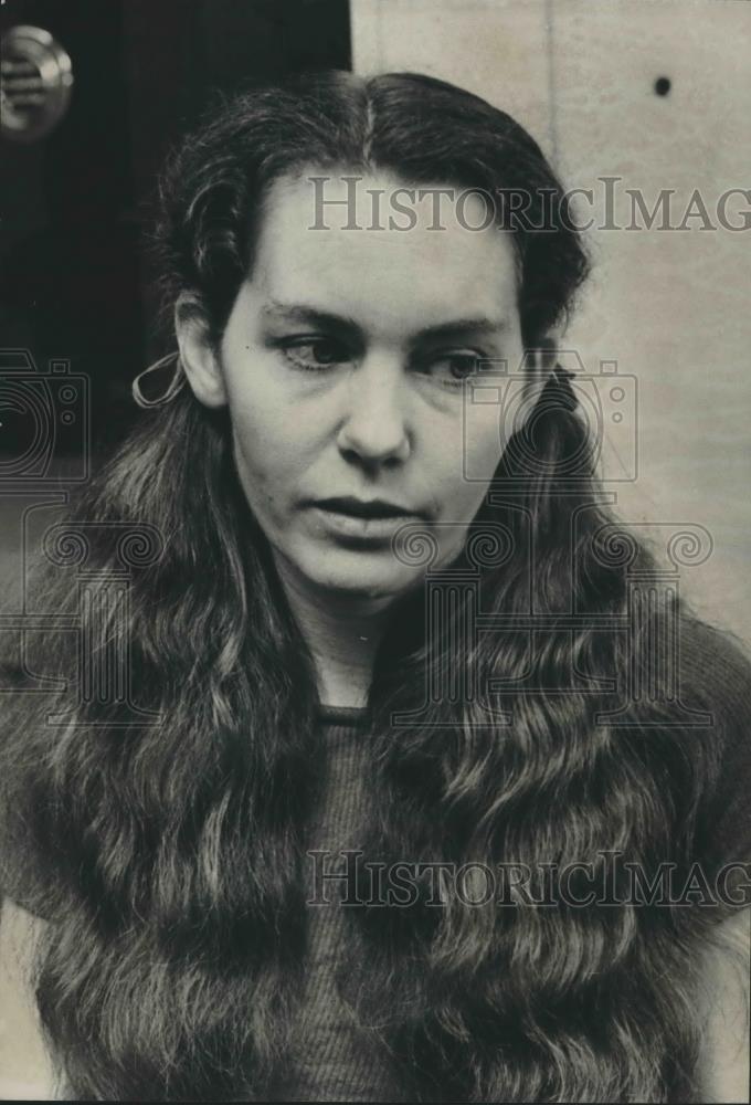 1977 Press Photo Mrs. Mildred McCulloch, a Mount Olive mother of two in Jail - Historic Images