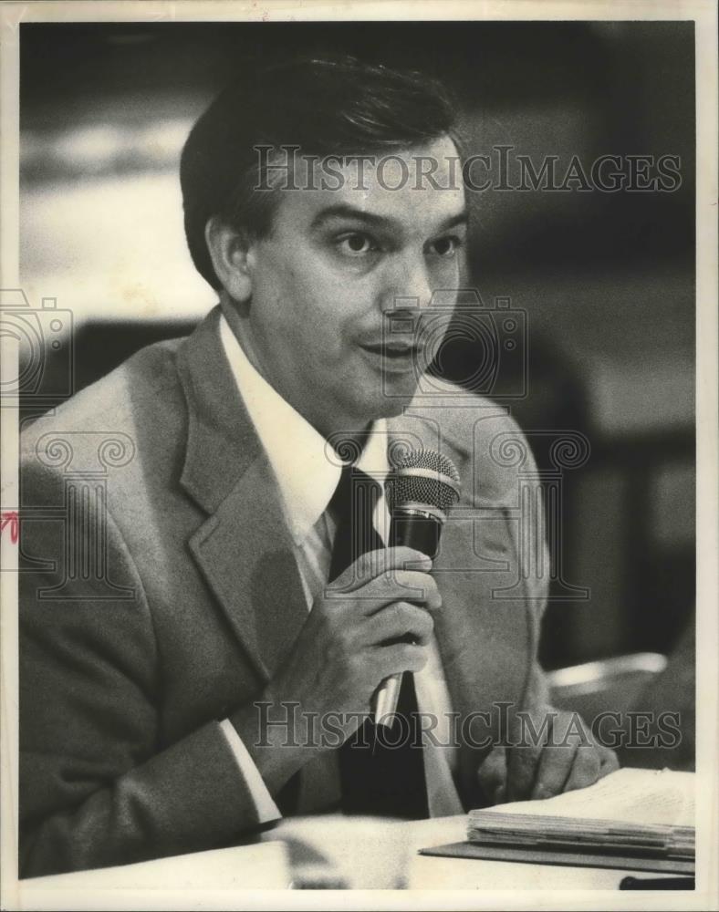 1991 Press Photo Hoover School Board Superintendent Doctor C. Robert Mitchell - Historic Images