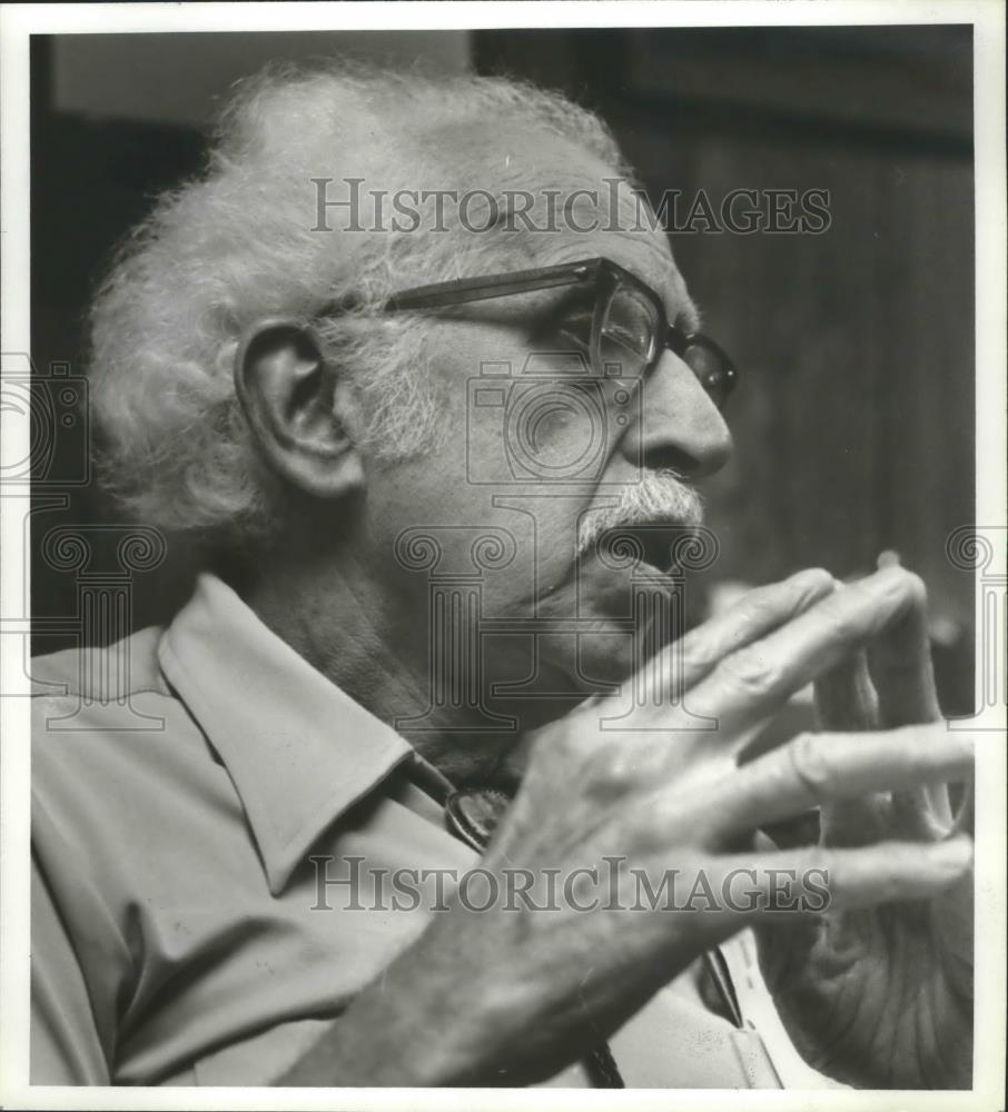 1982 Press Photo Doctor Benjamin Meyer, Physician - abna36421 - Historic Images
