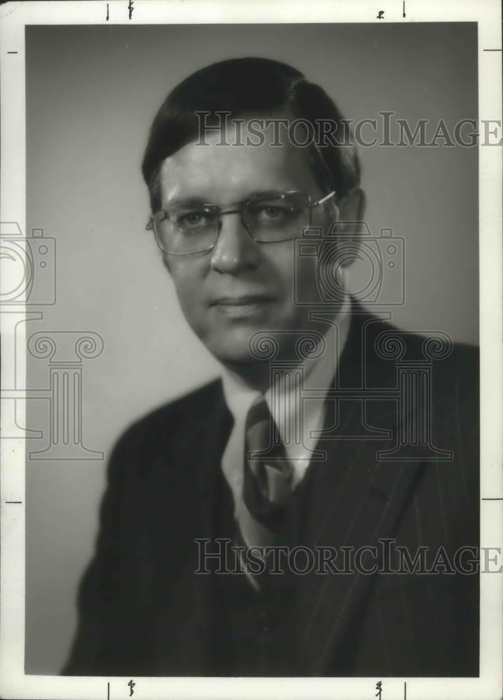 1984 Press Photo Frank M. Lee, President, Luckie &amp; Forney, Inc., Birmingham - Historic Images