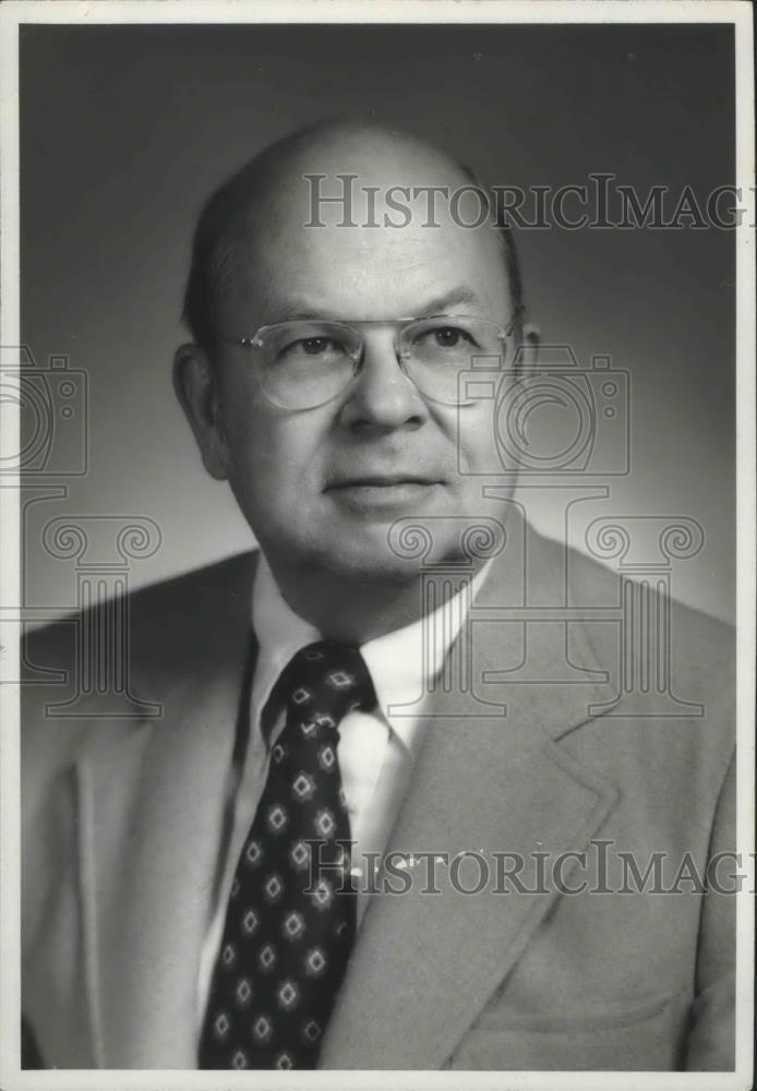 1981 Press Photo Doctor John A. Montgomery, Southern Research Institute - Historic Images