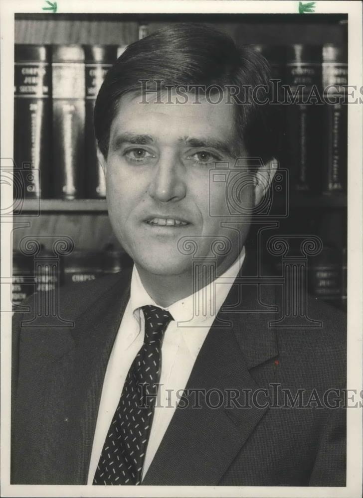 1990 Press Photo Roger Monroe, Circuit Judge Candidate - abna36897 - Historic Images