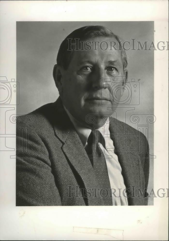 1992 Press Photo Doctor Charles A. McCallum, President, University of Alabama - Historic Images