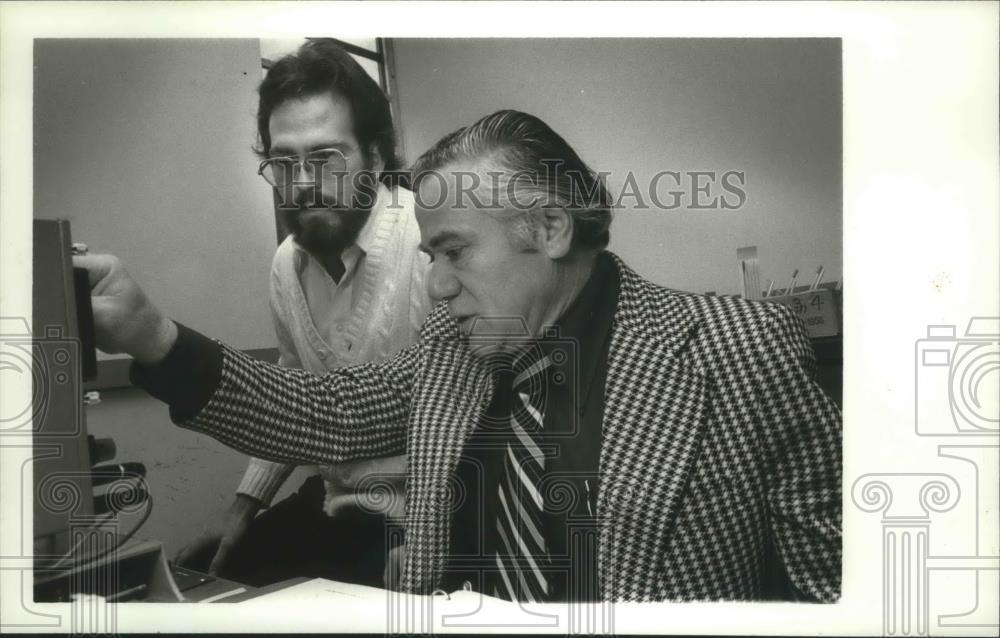 1980 Press Photo Doctor Aris Merijanian, Chairman, University of Montevallo - Historic Images