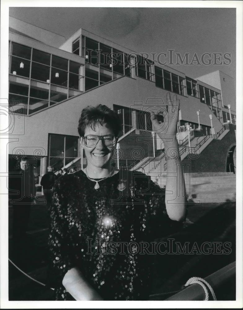 1987 Press Photo Judy Thompson, Birmingham Turf Club opening night - abna39022 - Historic Images