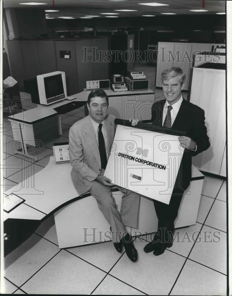 1980 Press Photo Beverly P. Head III, Dyatron Corporation, Mr. Lotz - abna39028 - Historic Images
