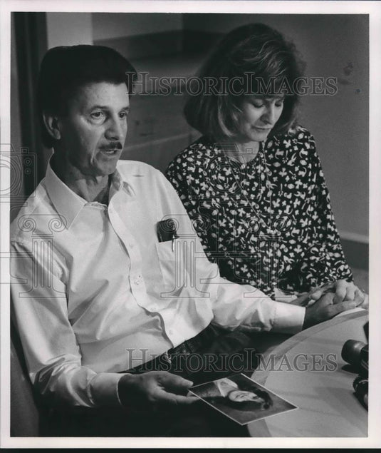 1991 Press Photo Mr. and Mrs. Saint Romain at Press Conference - abna39136 - Historic Images