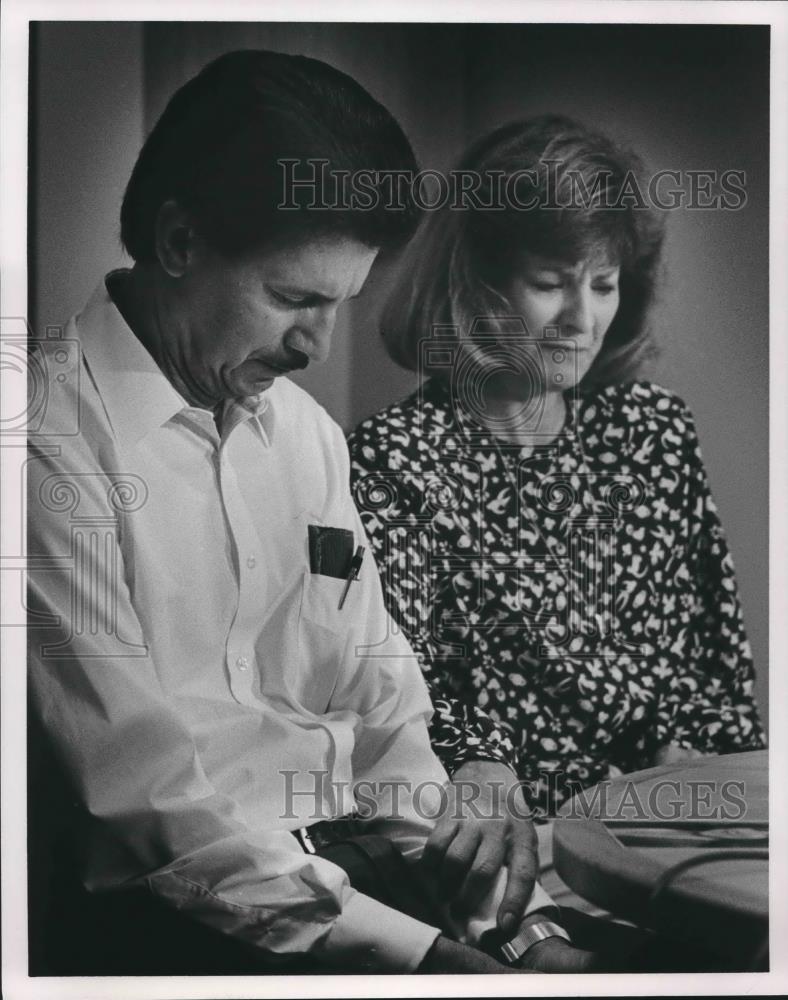 1991 Press Photo Mr. and Mrs. Saint Romain at Press Conference - abna39137 - Historic Images