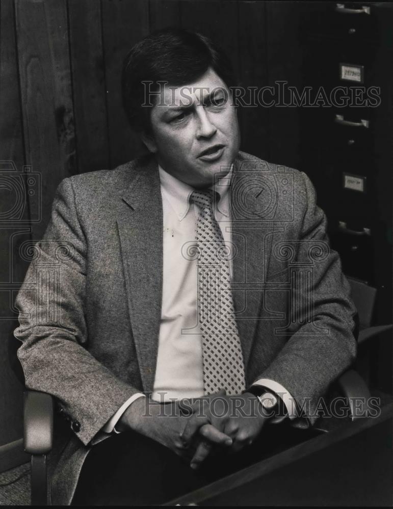 1984 Press Photo Gardendale High School Principal David Roberts, Alabama - Historic Images