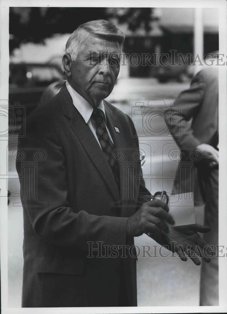 1991 Press Photo A. G. Trammell, President of Alabama AFL-CIO at Hospital - Historic Images