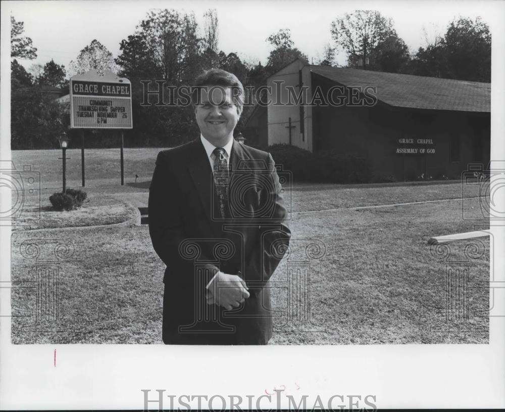 1991 Press Photo Reverend Bruce Headley, Grace Chapel Assembly of God - Historic Images