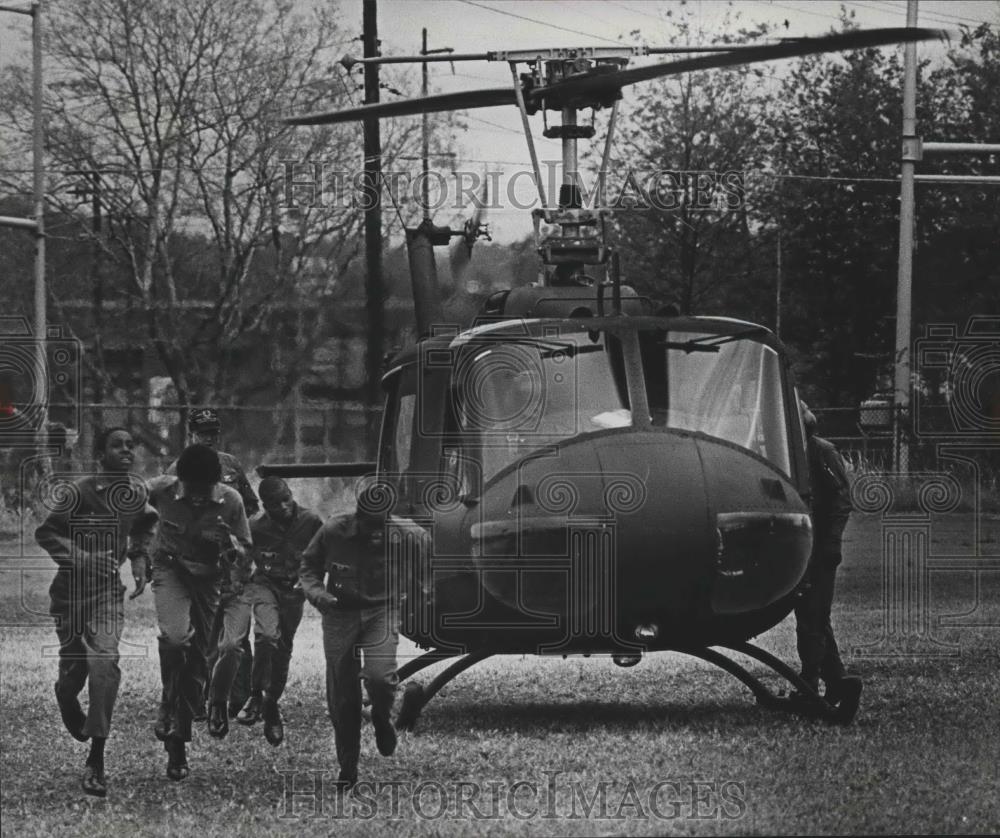 1984 Press Photo Phillips High School ROTC students took a helicopter ride - Historic Images