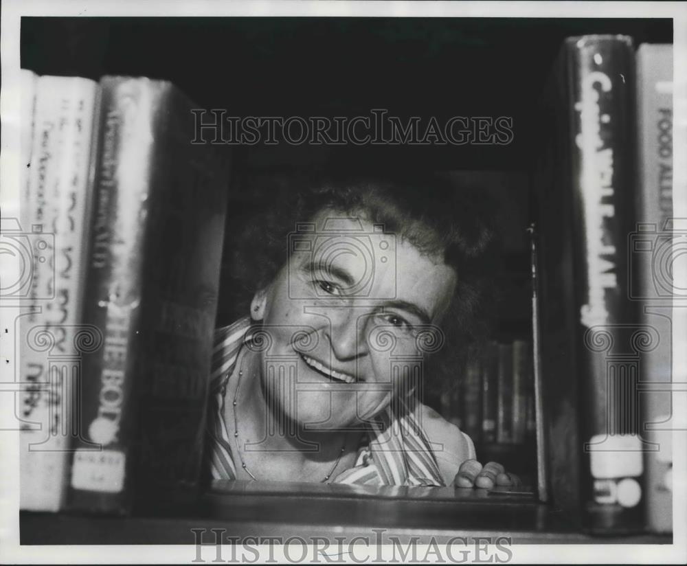 1978 Press Photo Sylvia Thomas, Vestavia Hills, Alabama Librarian - abna40086 - Historic Images