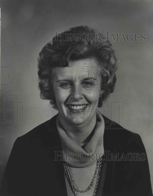 1977 Press Photo Phyllis P. Rickart, president of the Women's Council of Realtor - Historic Images
