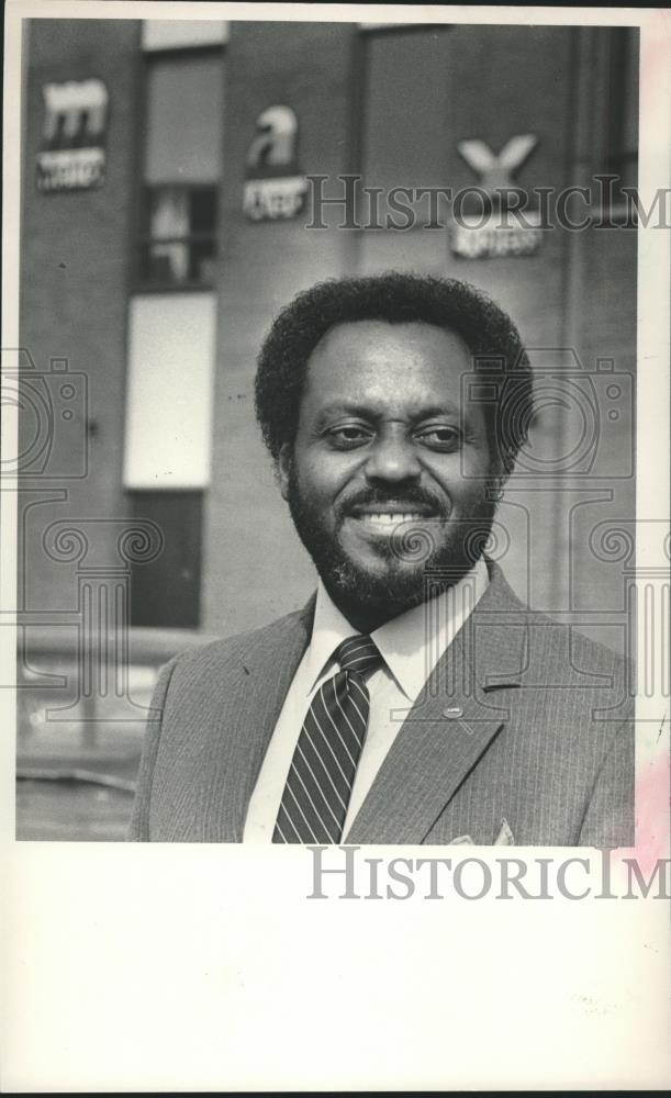 1987 Press Photo Doctor Bernard Kincaid, MAX chairman, Alabama - abna40528 - Historic Images