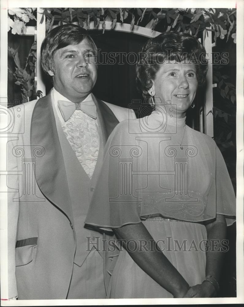 1977 Press Photo Mr. and Mrs. Marvin Kilpatrick at Cumberland Lake Country Club - Historic Images