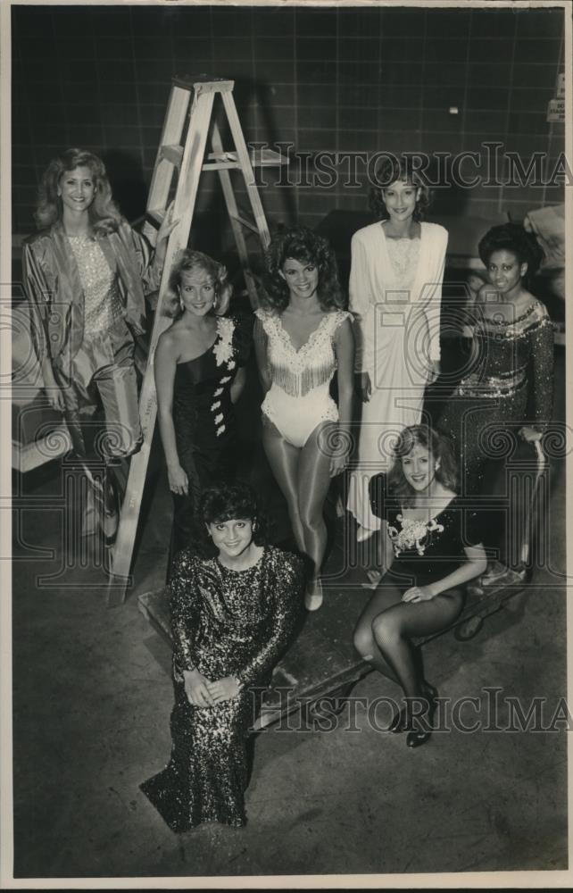 1987 Press Photo Miss Alabama Contestants with Costumes - abna42349 - Historic Images