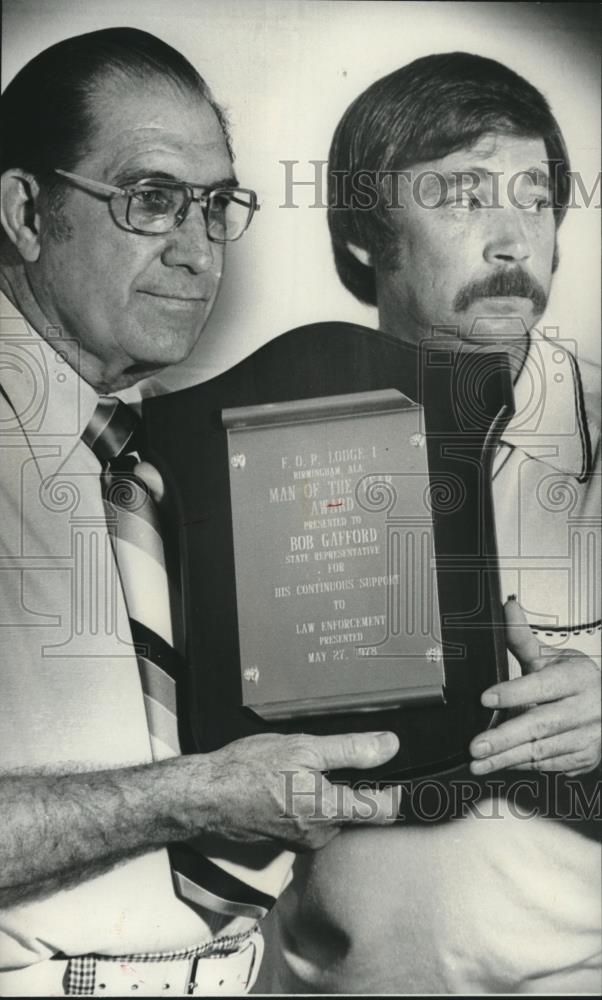 1978 Press Photo State Representative Bob Gafford with Bill Overstreet at Awards - Historic Images