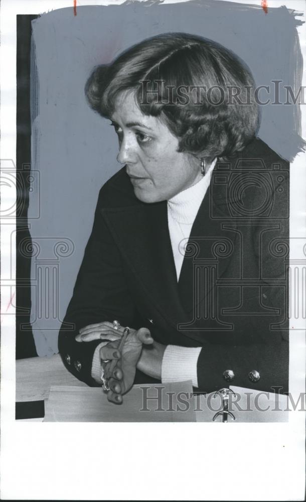 1976 Press Photo Mrs. Bettye Collins, Birmingham, Board of Education, Alabama - Historic Images