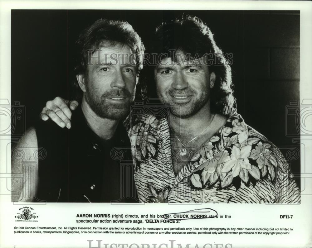 1990 Press Photo Brothers Chuck (actor) and Aaron Norris (director) - mjc07134 - Historic Images