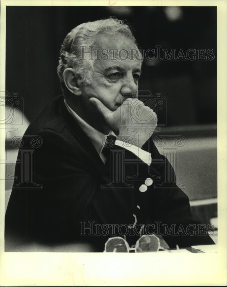 1980 Press Photo Judge Christ T. Seraphim listened to testimony at his hearing - Historic Images