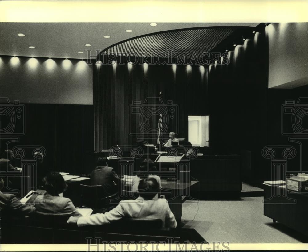 1979 Press Photo Judge Christ T Seraphim in Family Court Wisconsin - mjc07673 - Historic Images