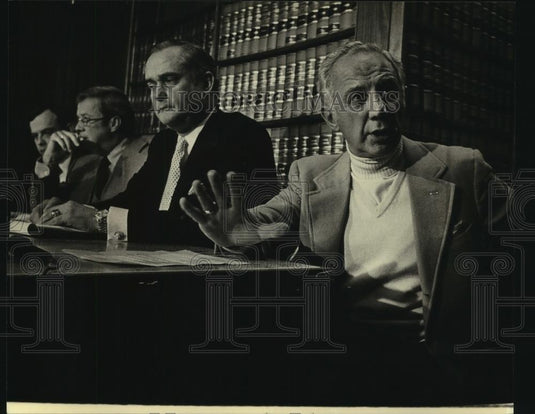 1980 Press Photo Judge Christ Seraphim at press conference with his attorney - Historic Images