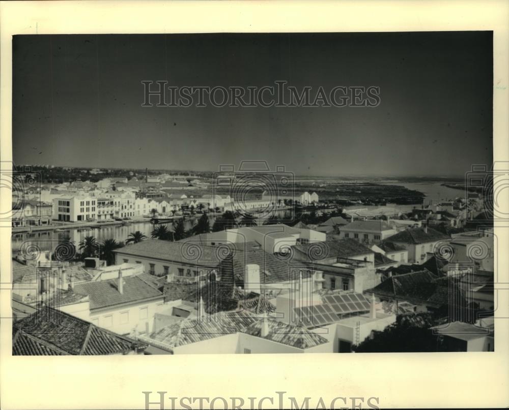 1988 Press Photo A view of Tavira, a fishing village in Algarve, Portugal - Historic Images