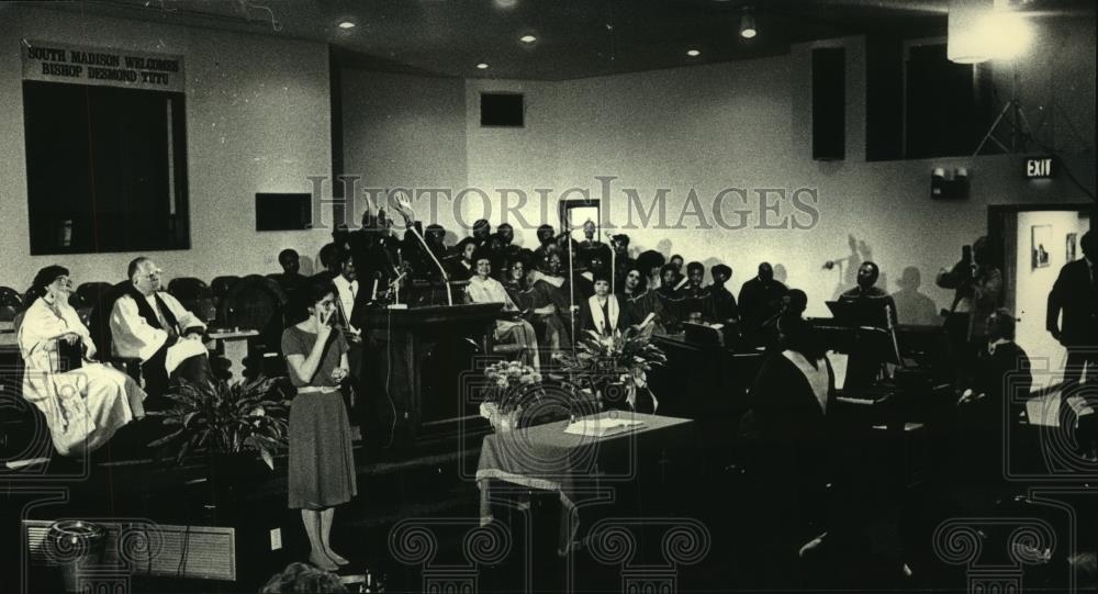 1988 Press Photo Desmond Tutu during a talk at Mt. Zion Church - mjc07972 - Historic Images