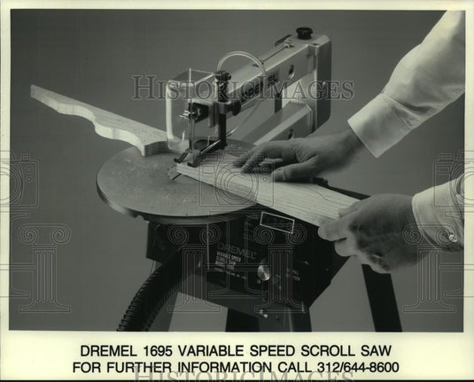 1991 Press Photo 16-inch scroll saw introduced by Racine manufacturer, Dremel - Historic Images
