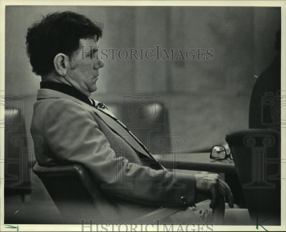 1983 Press Photo Gerald E. Turley on Trial on a Charge of Felony Abuse - Historic Images