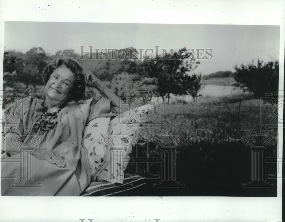 1987 Press Photo Lady Bird Johnson, Wife of Former President Lyndon B. Johnson - Historic Images