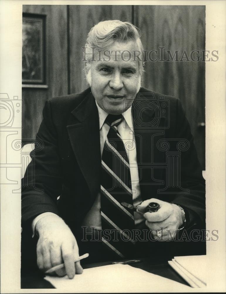 1976 Press Photo Washington: W.J. Usery, Secretary of Labor - mjc09838 - Historic Images