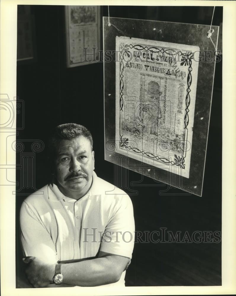 1980 Press Photo Arsacis Venagas Arroyo, film maker, commercial artist - Historic Images