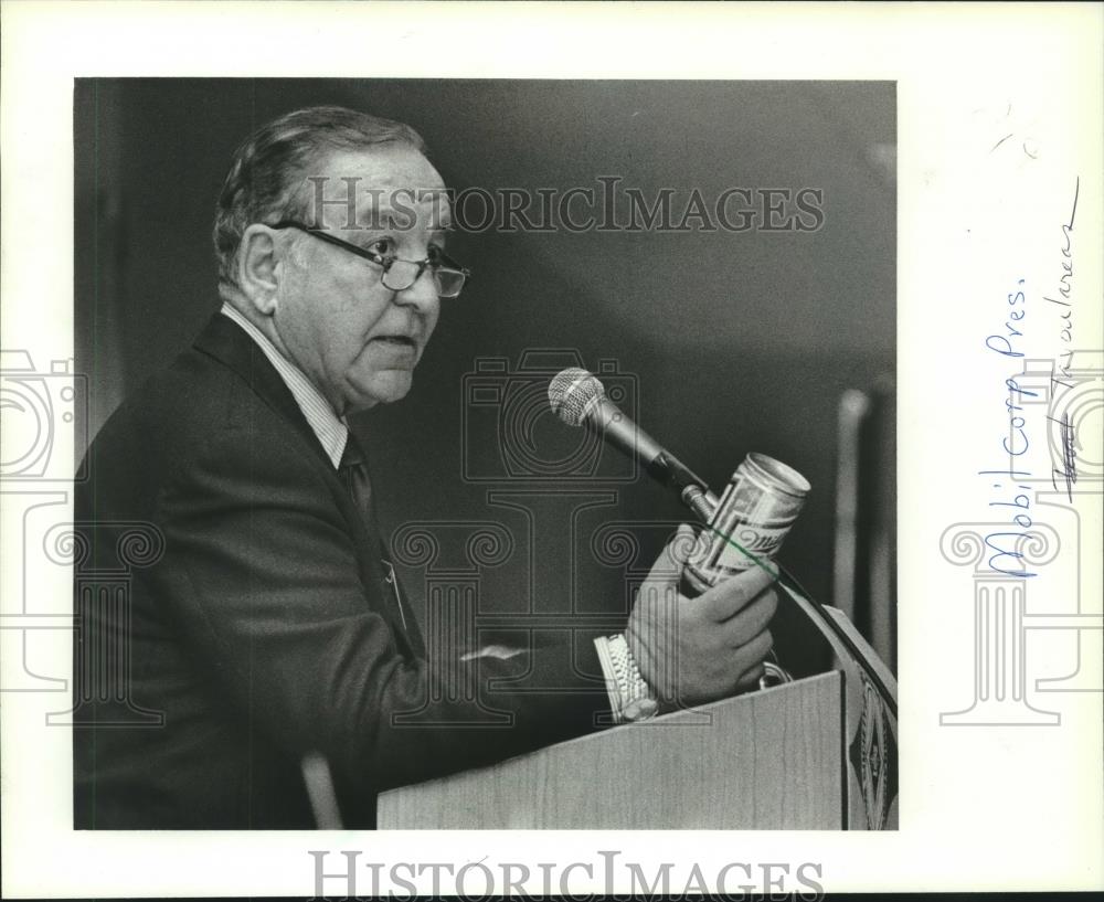 1982 Press Photo William P. Tavoulareas, President, Mobile Oil Corporation - Historic Images