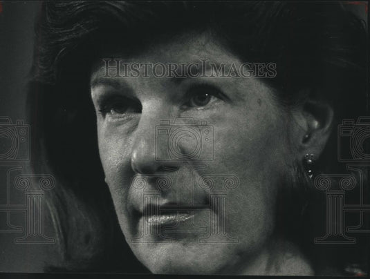 1991 Press Photo National Public Radio broadcaster Nina Totenberg in Madison - Historic Images