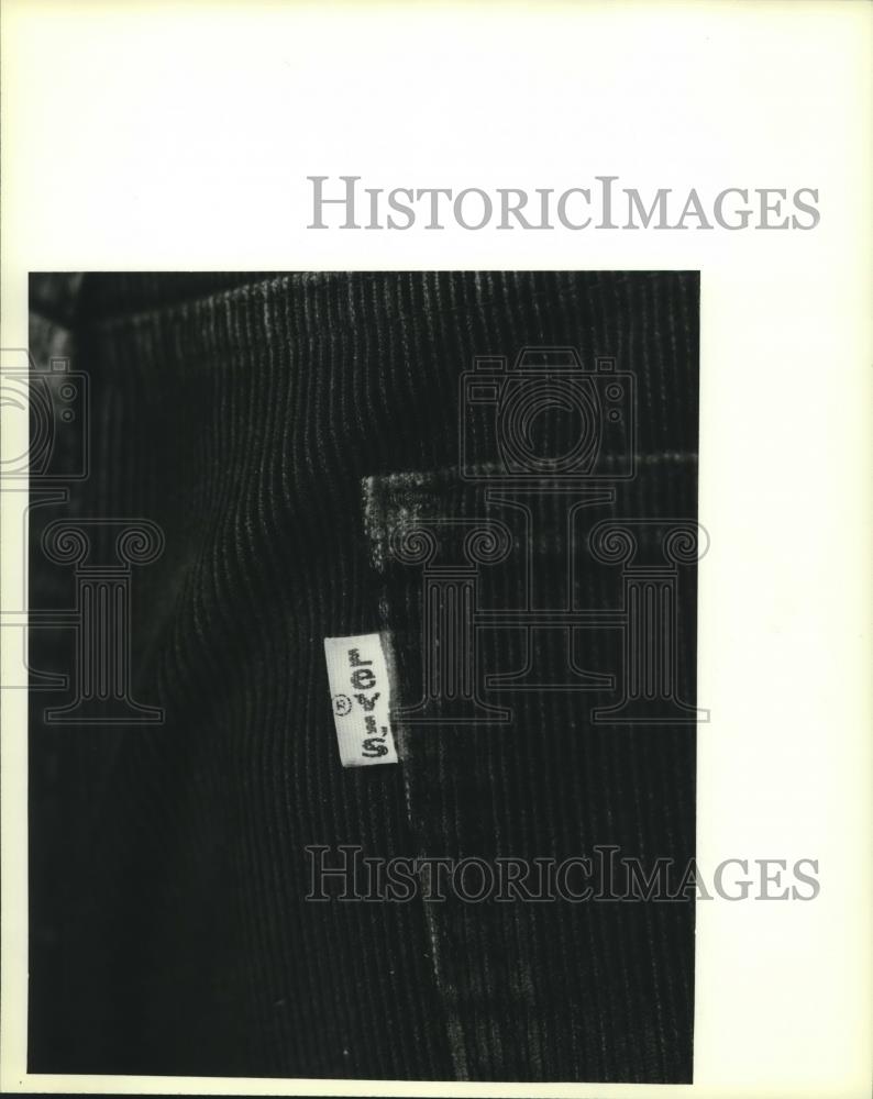 1979 Press Photo A tag from a Levi Strauss Co. denim pants - mjc11220 - Historic Images