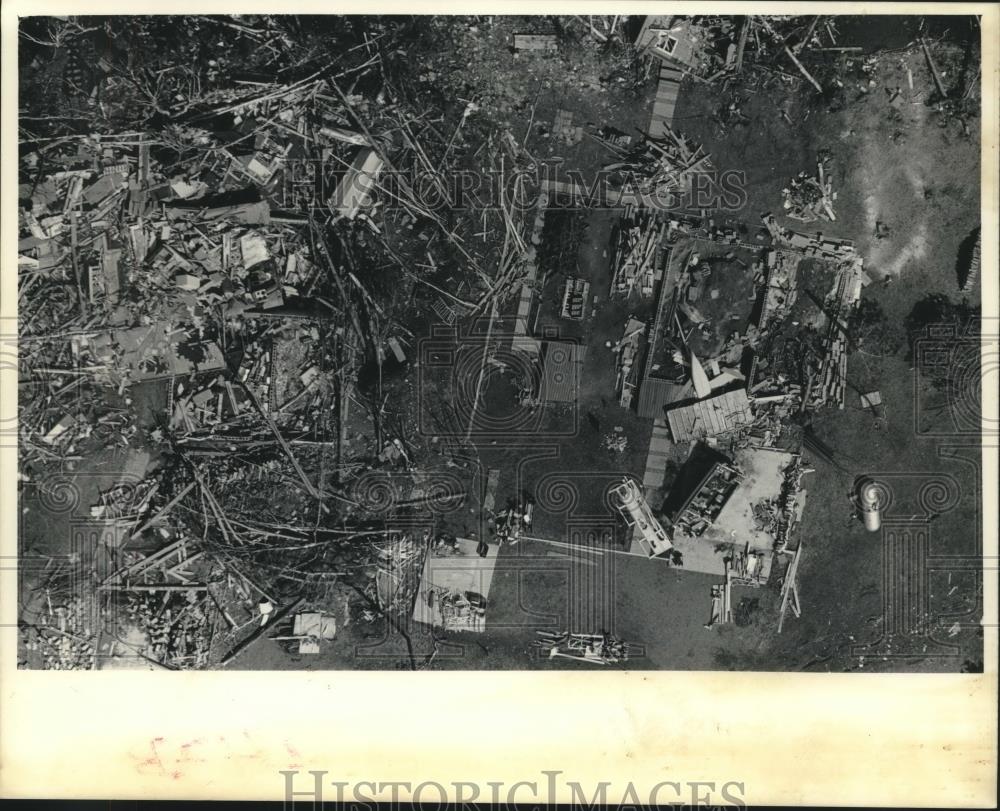 1984 Press Photo Aftermath of storm in Oneida County, Wisconsin - mjc11413 - Historic Images