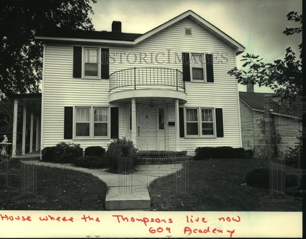 1986 Press Photo Home of Tommy G. Thompson, 609 Academy, Elroy - mjc11585 - Historic Images