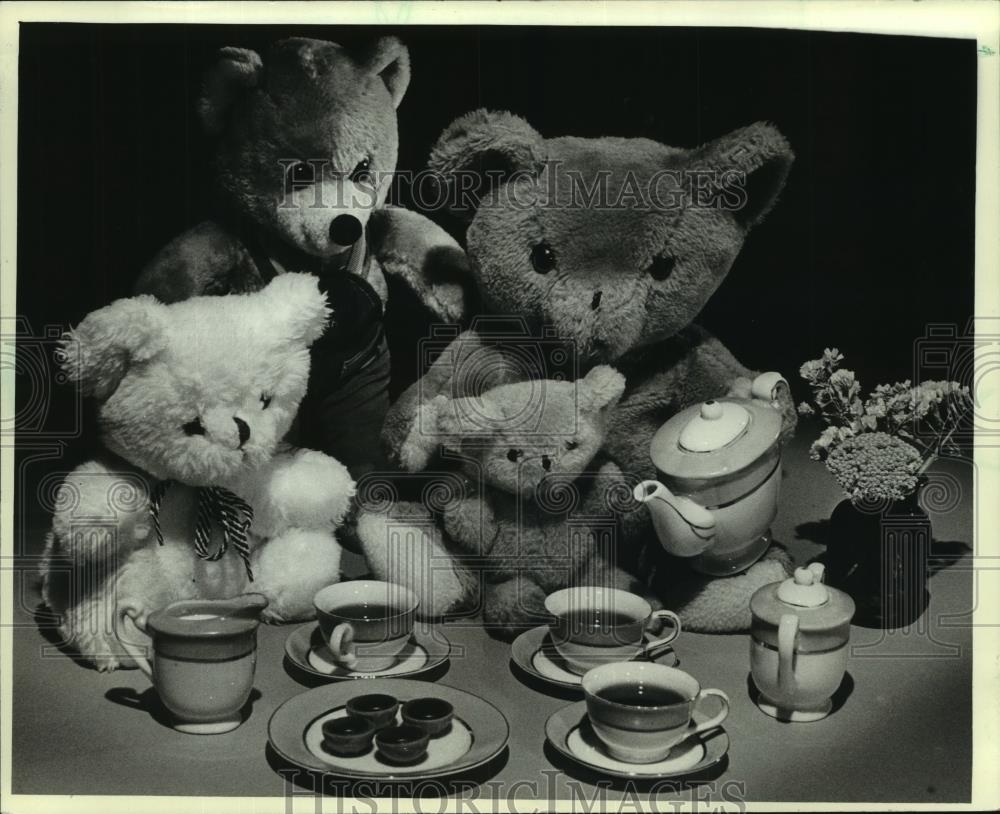 1988 Press Photo A teddy bear tea party - mjc11653 - Historic Images